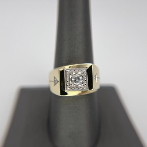 14K Yellow Gold Diamond Ring