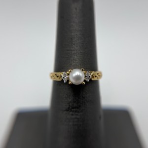 10k Yellow Gold June Birthstone Ring